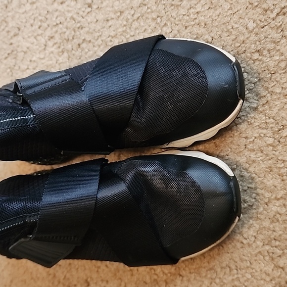 Sorel Kinetic Sneak Sneakers - Picture 2 of 11